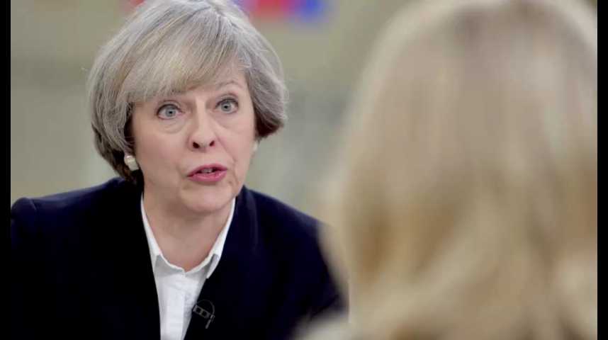 Illustration pour la vidéo Brexit : Theresa May répond aux critiques sur sa stratégie