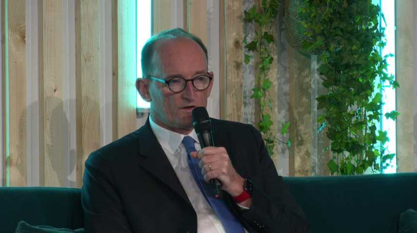 Illustration pour la vidéo Intervention de Christophe Babule, Directeur Général Administration et Finances, L'Oréal