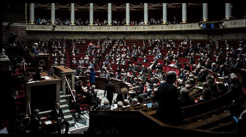 Illustration pour la vidéo La méthode Macron des ordonnances, un nouveau 49-3 ?